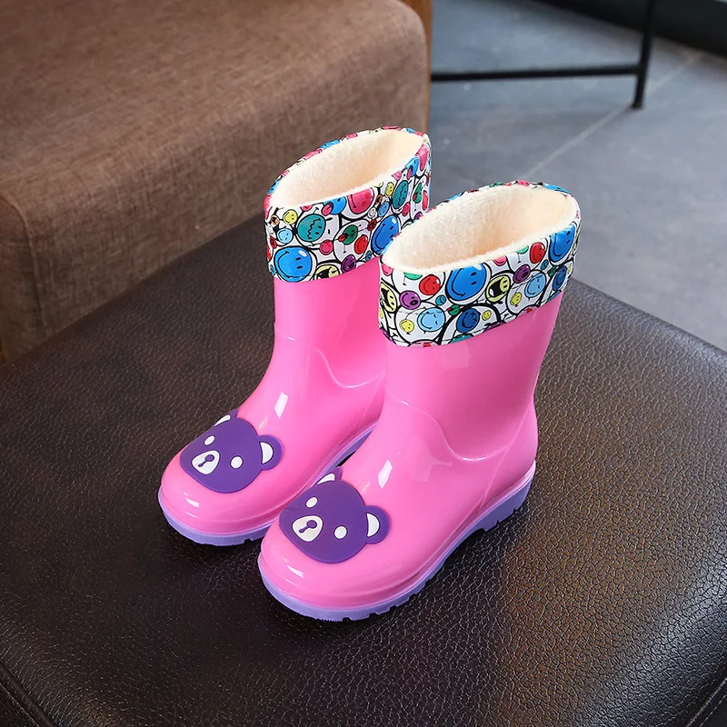 Популярная Новая модная классическая детская обувь из ПВХ и резины с рисунками