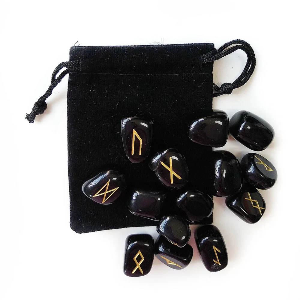 Набор из 25 натуральных черных ОБСИДИАНОВЫХ кварцевых рунических камней с