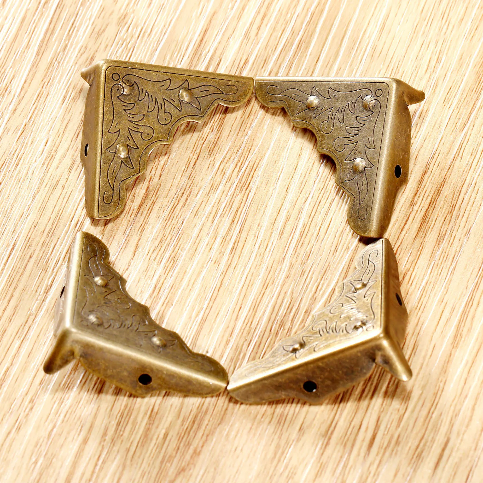 4 шт. антикварные подвески из психического декоративный протектор для углов