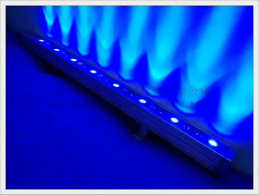 Новый дизайн Роскошная алюминиевая и усиленная стеклянная 24 led 24W Светодиодная лампа для мытья стен бара