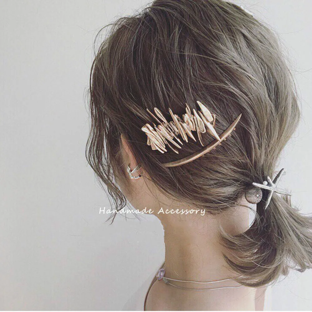 

Japan Women Hollow Bowknot Hair Combs Metal Gold Silver Color Tassel Hairpin Hair Accessories Geometric Irregular Hairgrip