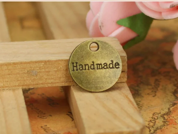 

200pcs double-sided letter handmade round tag pendants charms bronze Handmade Jewelry Making earring bracelet necklace DIY 14mm