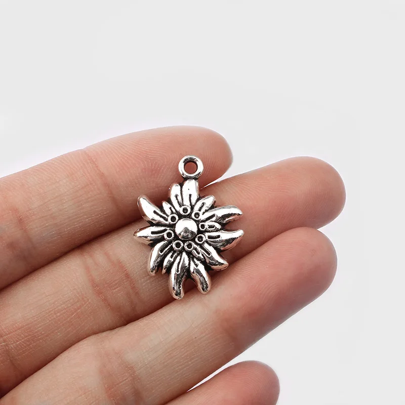 20 шт. антикварный серебряный цвет Рельефный цветок Edelweiss подвеска ожерелье ювелирные изделия фурнитура для DIY ручной работы