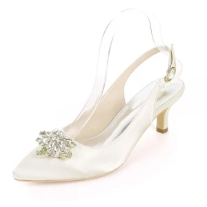 Creativesugar женские атласные вечерние модельные туфли slingback острый носок с кристаллами брошь Свадебная вечеринка Пром каблуки дюймов - Цвет: Ivory