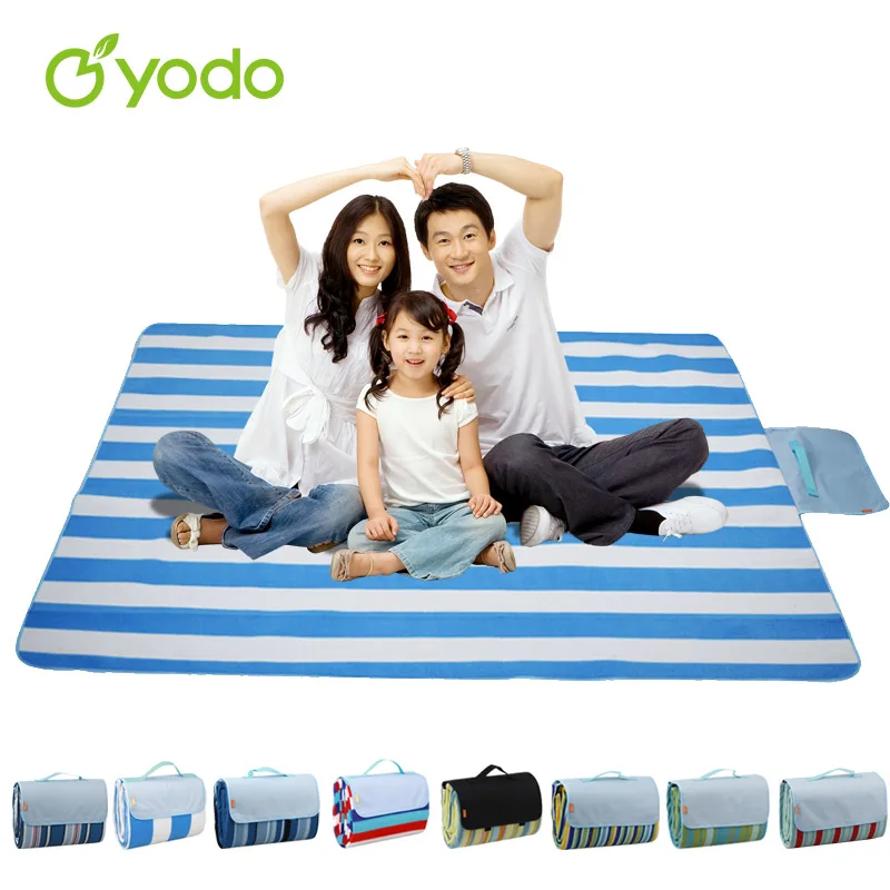 AA40006 family outing moisture-proof pad picnic mat waterproof outdoor grass thickening widening bag mail |