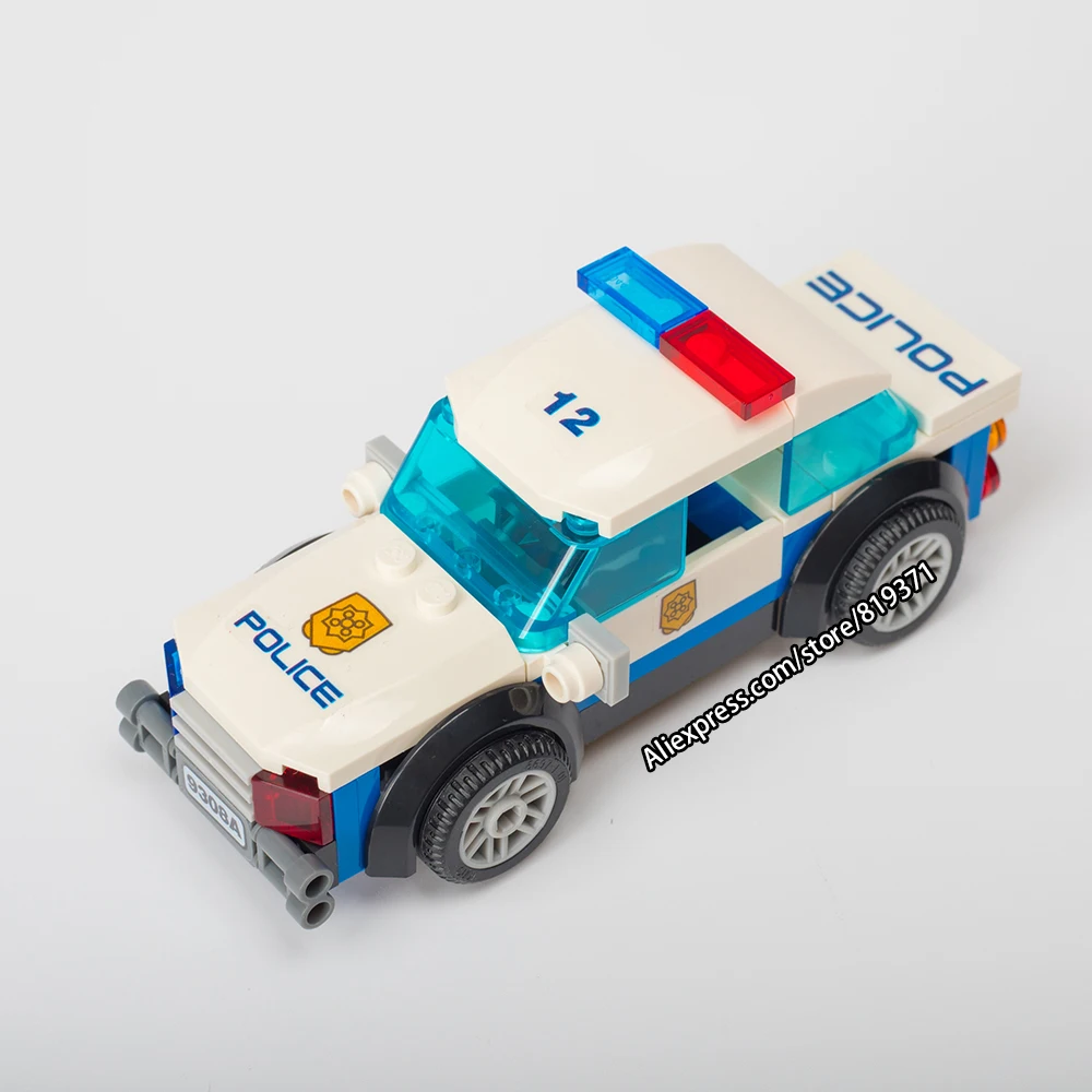 

83pcs Police Pursuit Car Christmas Gift Blocks Bricks Building Block Brinquedos Toys Children 9308A