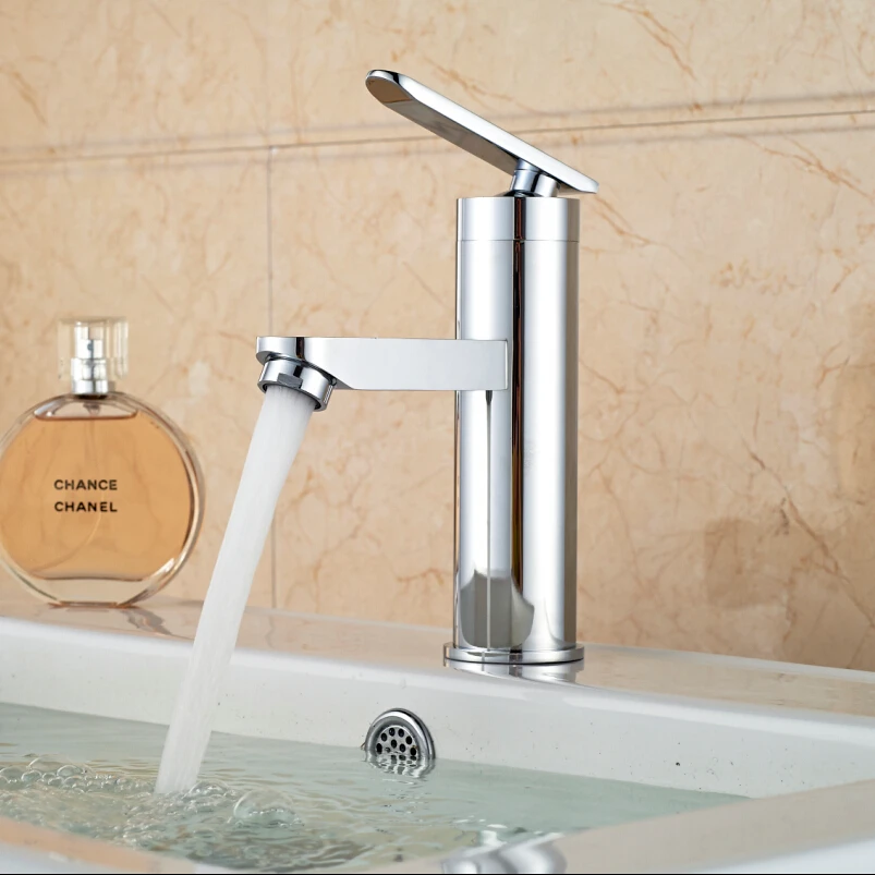 2016 новый хром латунь горячей и холодной воды бассейна раковина кран одной ручкой