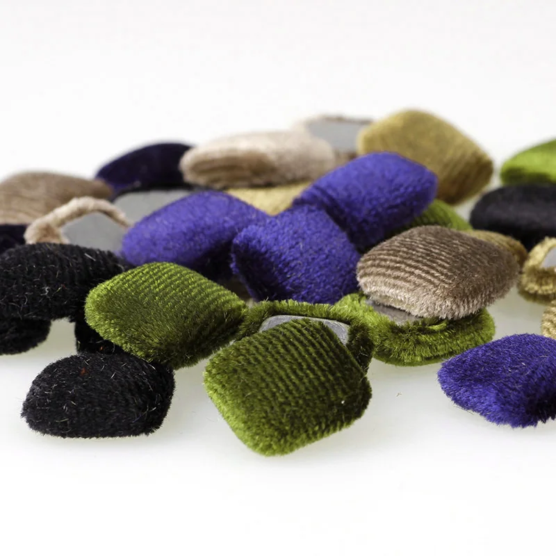 20 шт. 14 мм квадратные пуговицы с бархатной тканью декоративные плоским