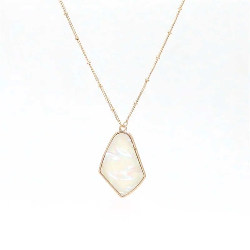 Модное асимметричное ожерелье с подвеской из искусственного ракушка и