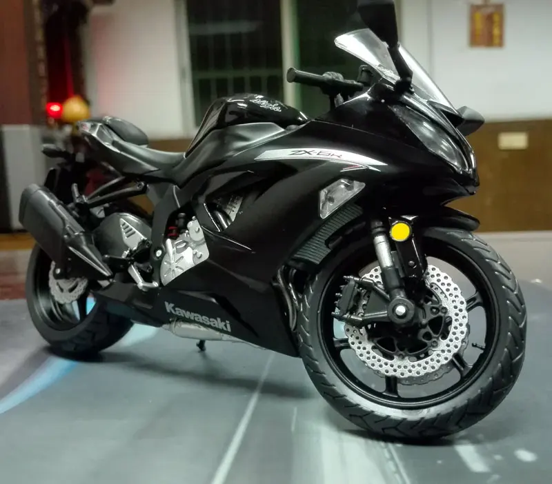 Абсолютно новая модель мотоцикла 1/12, КАВАСАКИ ниндзя, ZX-6R, литая под давлением, металлическая модель мотоцикла, игрушка без оригинальной коробки