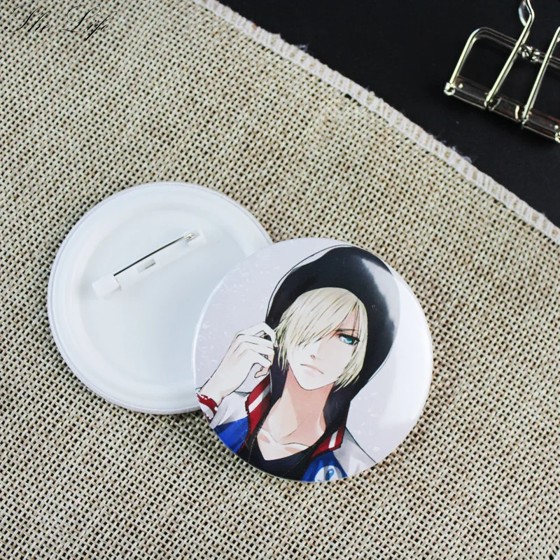 Аниме Япония YURI! На льду значок Pin коллекция Брошь куртка шляпа Заклепки для