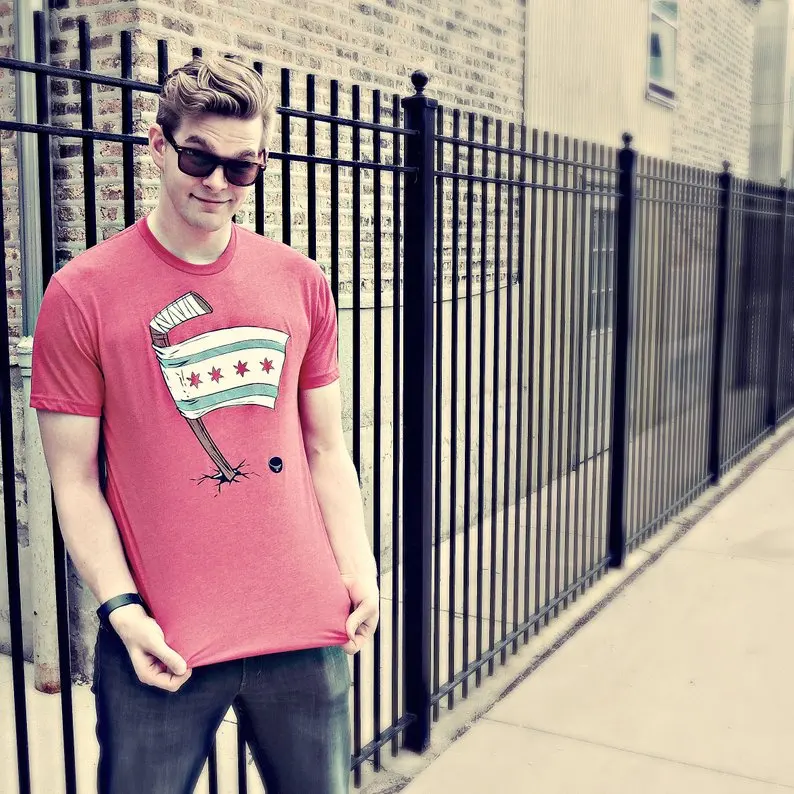 Chicago Blackhawks Flag T-Shirt | Мужская одежда