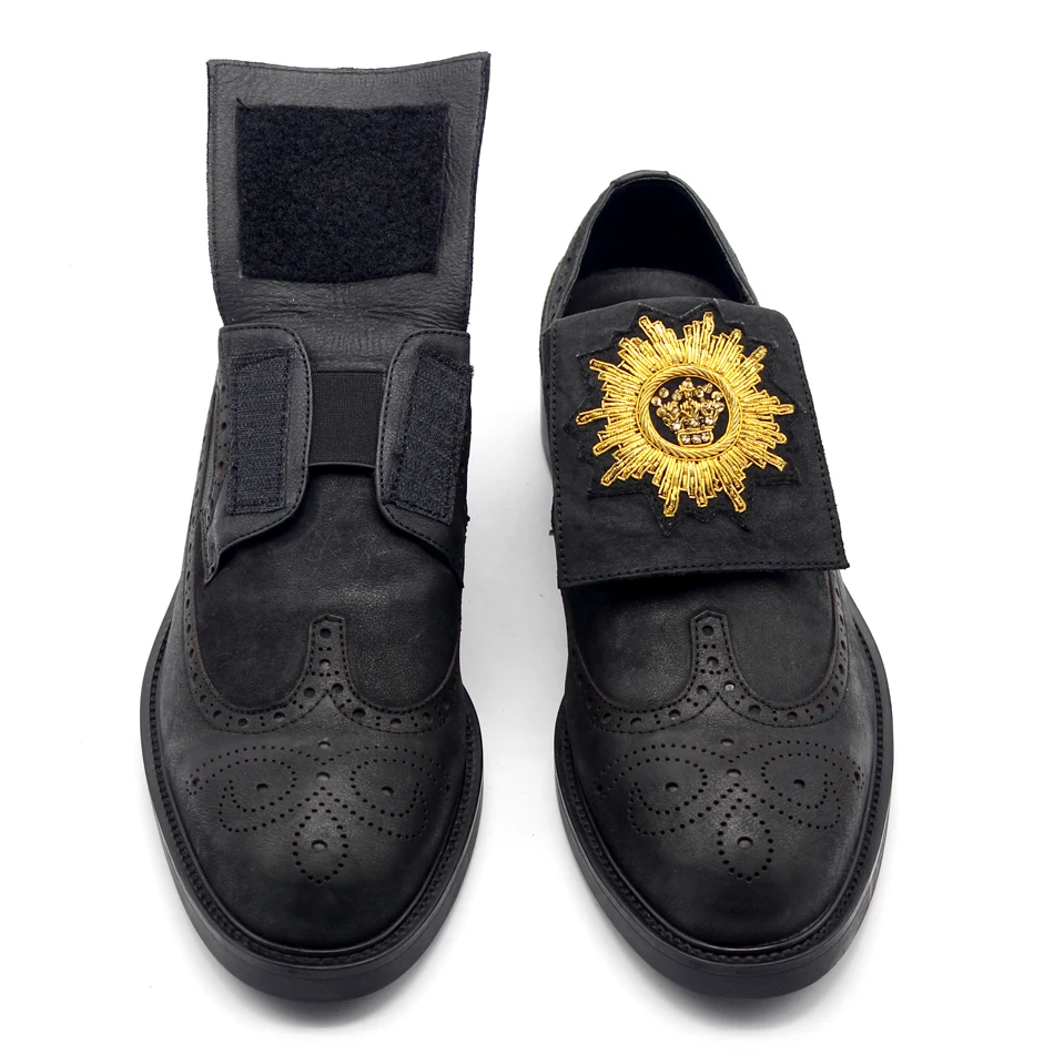 

Gold Rhinestone Suede Oil Wax Leather Brogue Carved Men's Shoe Flat heel Slip on Spring Summer Goodyear Cow Men Derby Shoes