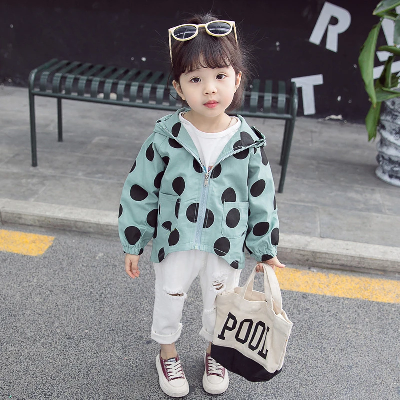 Весенне-осенние куртки с капюшоном в горошек для маленьких девочек