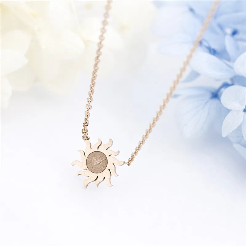 Изысканная Золотая цветная подвеска Sunburst ожерелье для женщин вдохновляющий