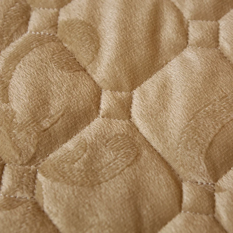 Бежевого и розового фиолетового цветов красный серый синий роскошный