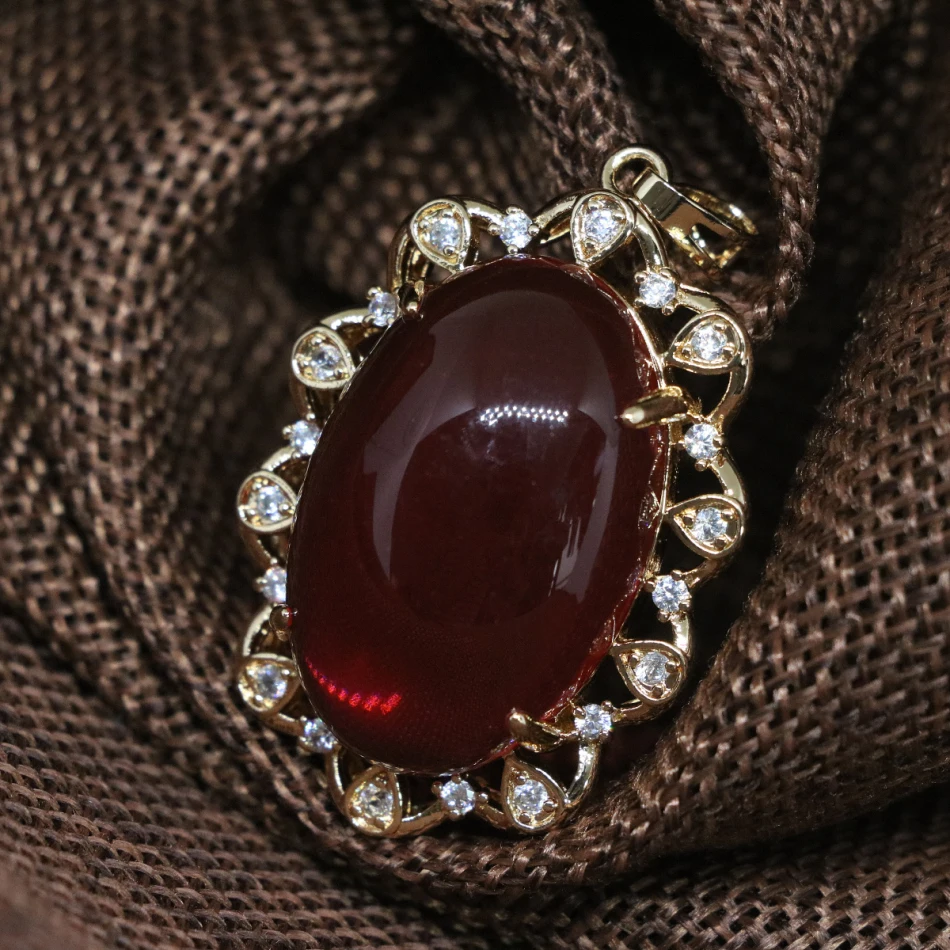 7 стилей ночных костюмов Польша имитатора Смола пчелиный воск Овальный кулон в