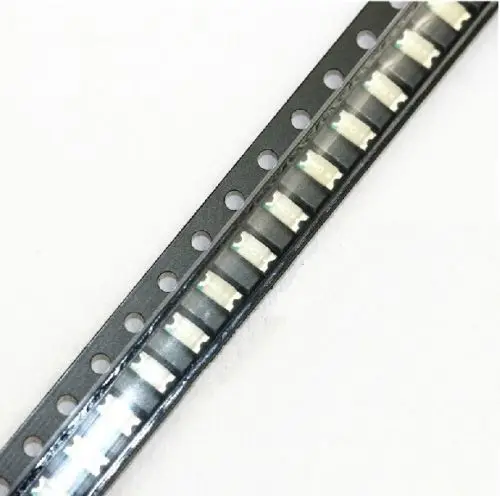 

100 pcs SMD SMT 1206 Super bright WHITE LED lamp Bulb NEW