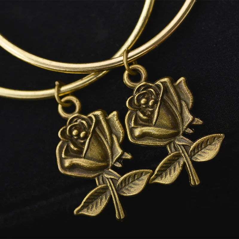 Старинная бронза серебро покрытые болтающиеся розы женские ретро большой круг