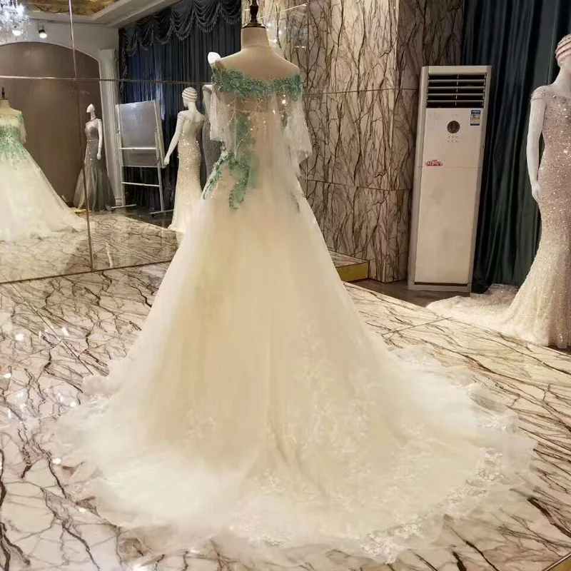 Великолепное прозрачное бальное платье свадебные платья 2017 пышное кружевное с