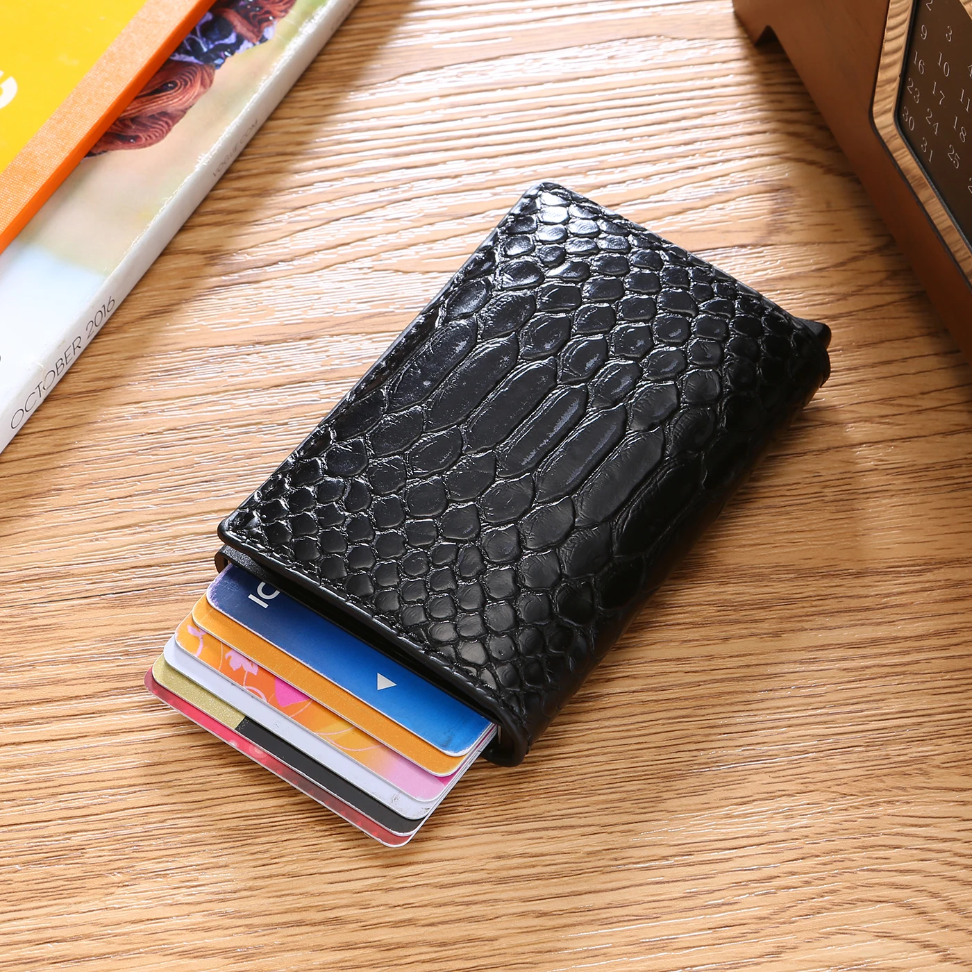 BYCOBECY 2020 RFID ID держатель для карт из искусственной кожи высокого качества чемодан