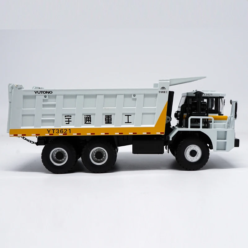 Игрушечная модель из коллекционного сплава в подарок 1:32 весы Yutong YT3621 Сверхмощный