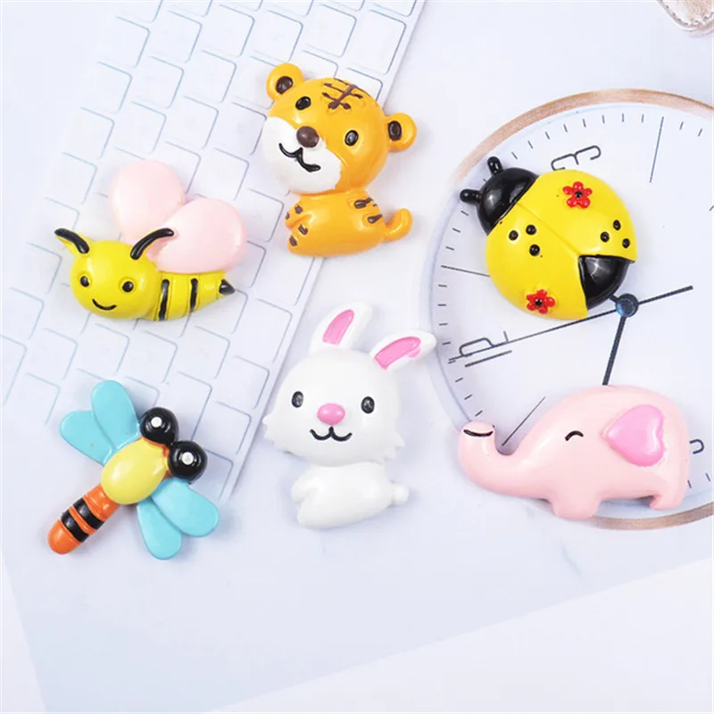 10 штук искусственный бриллиант из смолы с милым мультипликационным принтом