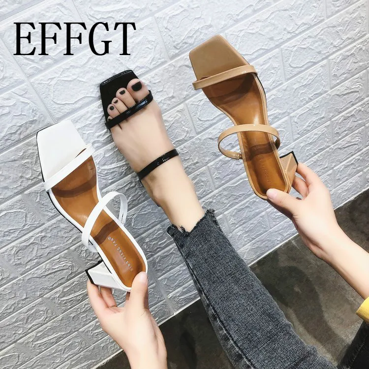 Женские шлепанцы на квадратном каблуке effgt модные удобные босоножки с тонкими