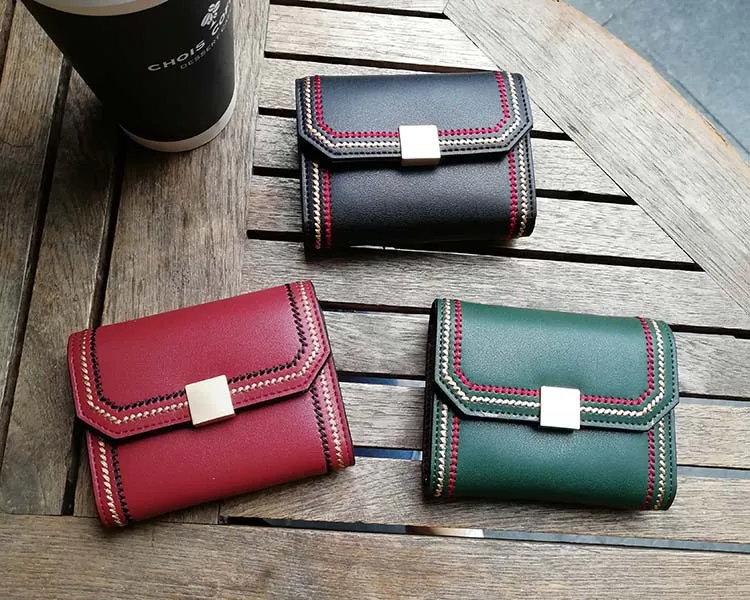 

Fashion Women's Card Holder Cowhide Leather Credit ID Passport Business Card Holder designer Purse Ladies Short Wallet
