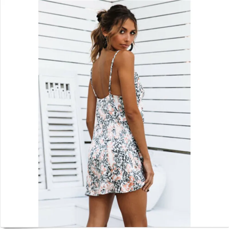 

2019 Womens Summer Beach Strappy Dress Mini Floral V-neck Clubwear Party Sundress Dresses Woman Party Night Summer Dress