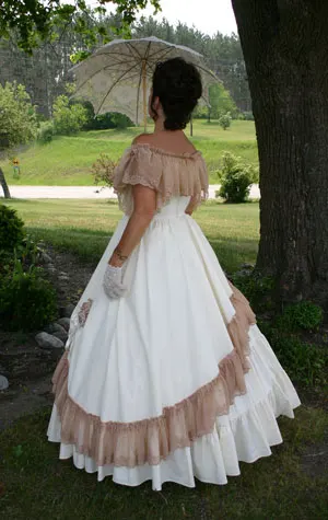 История! заказное кремовое платье в викторианском стиле 1860s для гражданских войн