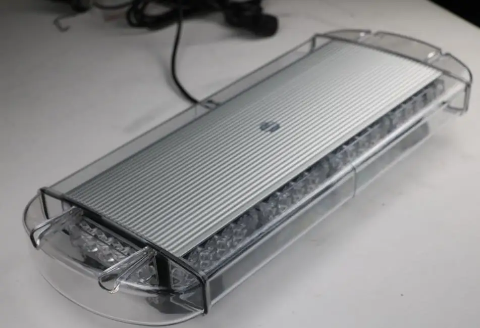 Бесплатная доставка! Новая стильная крутая линза мини светодиодная световая