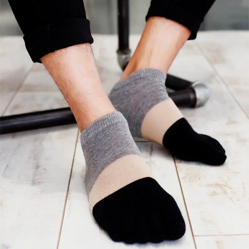 Носки мужские хлопковые теплые мягкие Мультяшные с пятью пальцами 3 пары/Лот