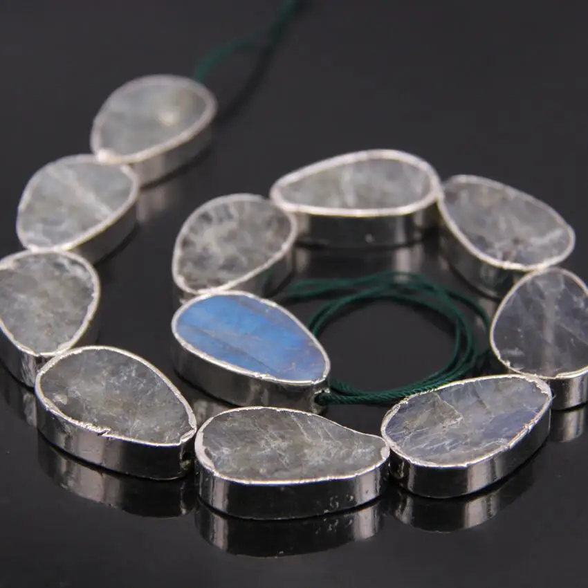 Плоские бусины капельки Лабрадорита С обрезкой незакрепленные из натурального