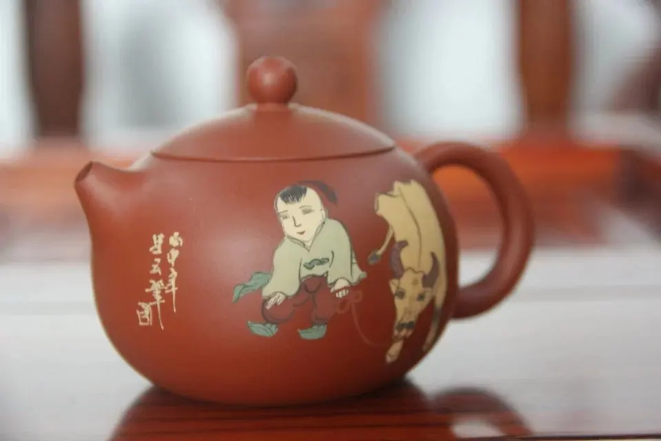 Настоящий исинский чайник у Олега Художник DAN FANG творчество: CAI HUI XI SHI 230 мл|clay