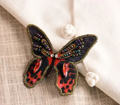 2 шт. бабочки критальные нашивки со стразами и бисером Appliques de roupa аппликация