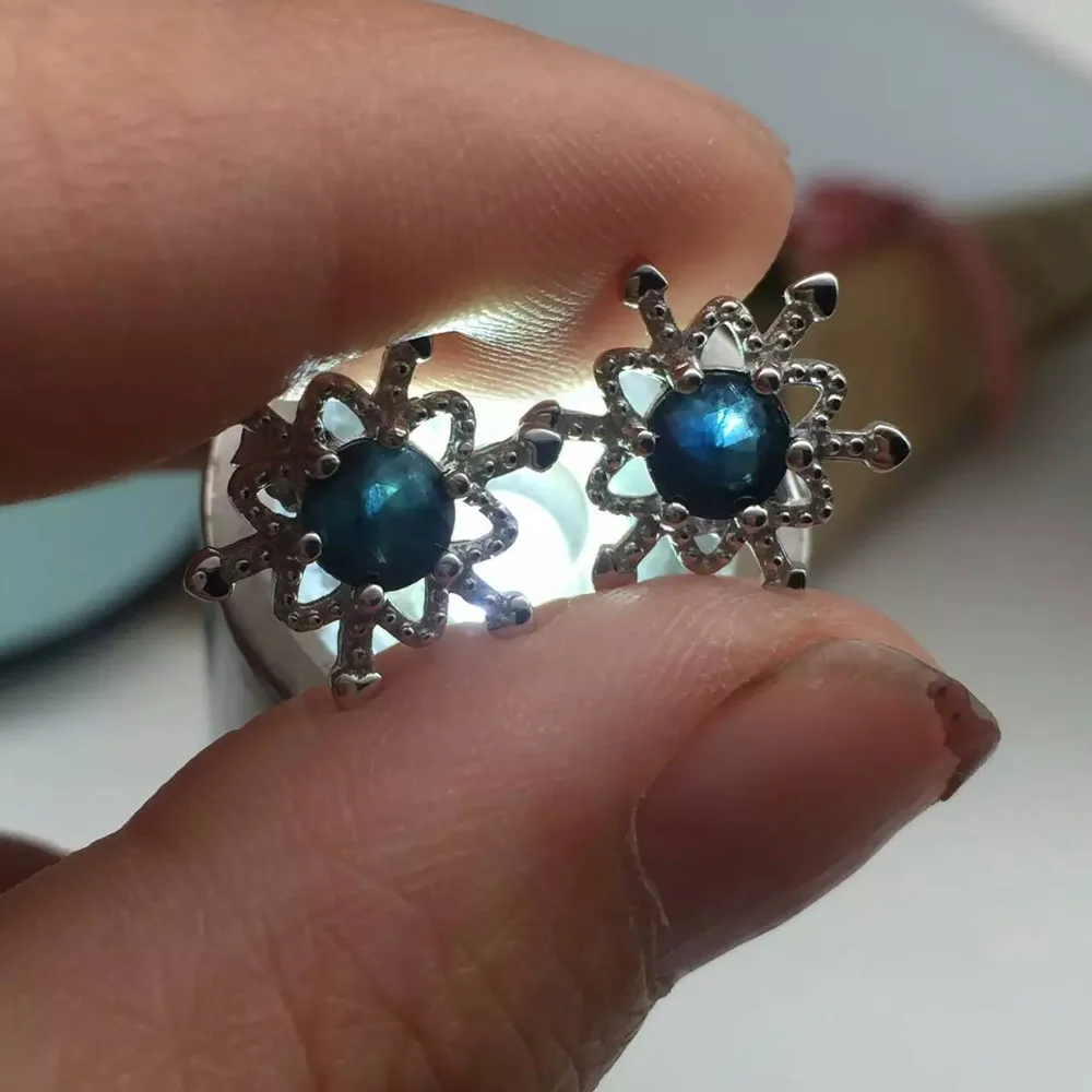 Симпатичные серьги гвоздики в виде снежинки 5 мм круглые натуральные бриллианты