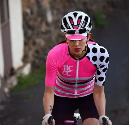 2021 розовые бриллиантовые легкие летние женские трикотажные изделия с коротким