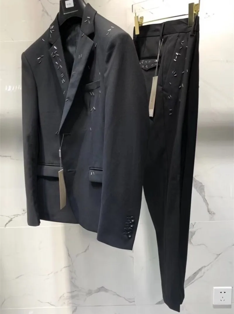 Мода осень-зима Италия новейшие дизайнерские Slim Fit Бизнес Повседневное Для мужчин костюмы 2 шт наборы Блейзер и брюки брендовая одежда