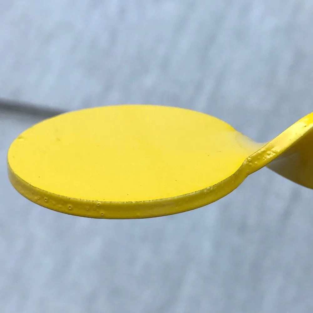 3 желтых целевых пластины разного размера с винтами.|plate|plate screw |