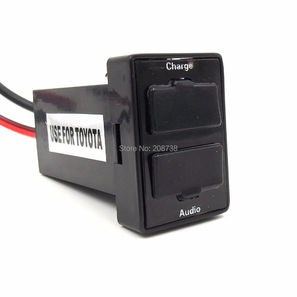 Автомобильное зарядное устройство с USB-портом 5V 2.1A и аудиовходом для TOYOTA Corolla Auris Avensis RAV4(6.8) on.