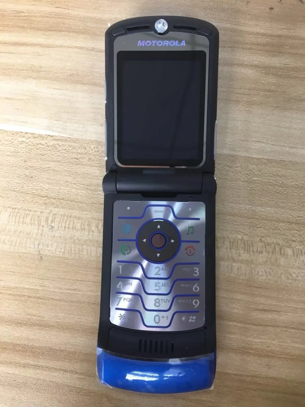 Motorola RAZR V3i разблокированный мобильный телефон GSM флип Bluetooth телефон один год гарантии