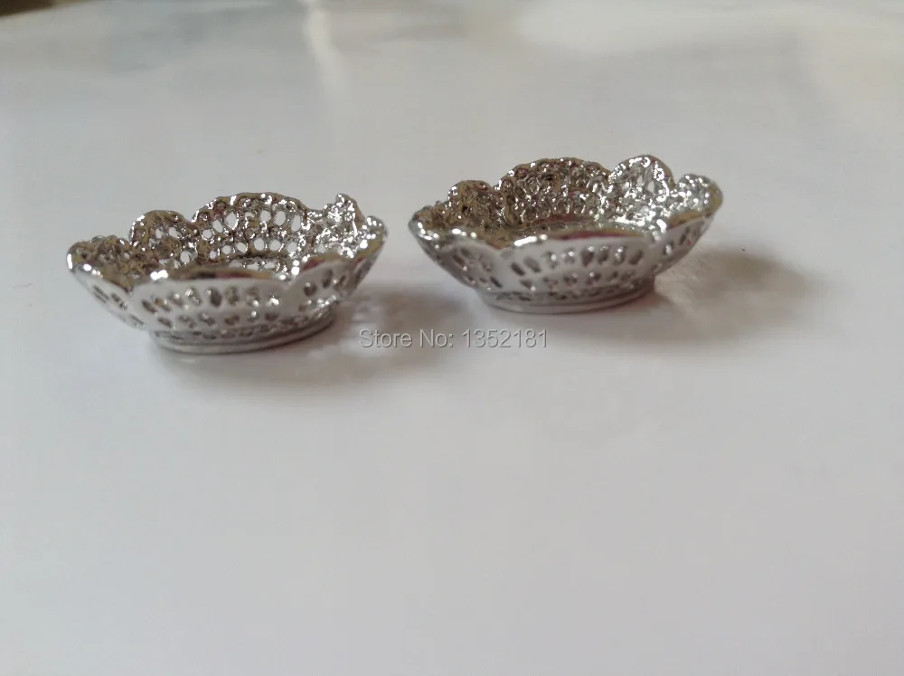 Симпатичная миниатюрная кухонная мини-корзина для хлеба серебристого цвета в