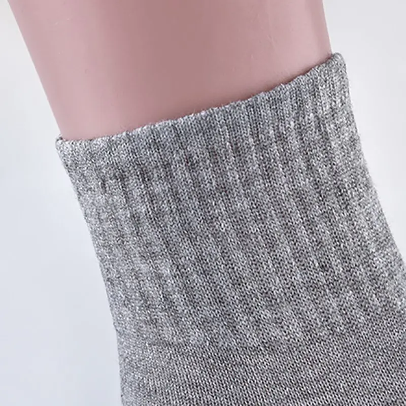 Spring Autumn Fashion Thin Section Breathable Solid Color Unisex Deodorant Socks