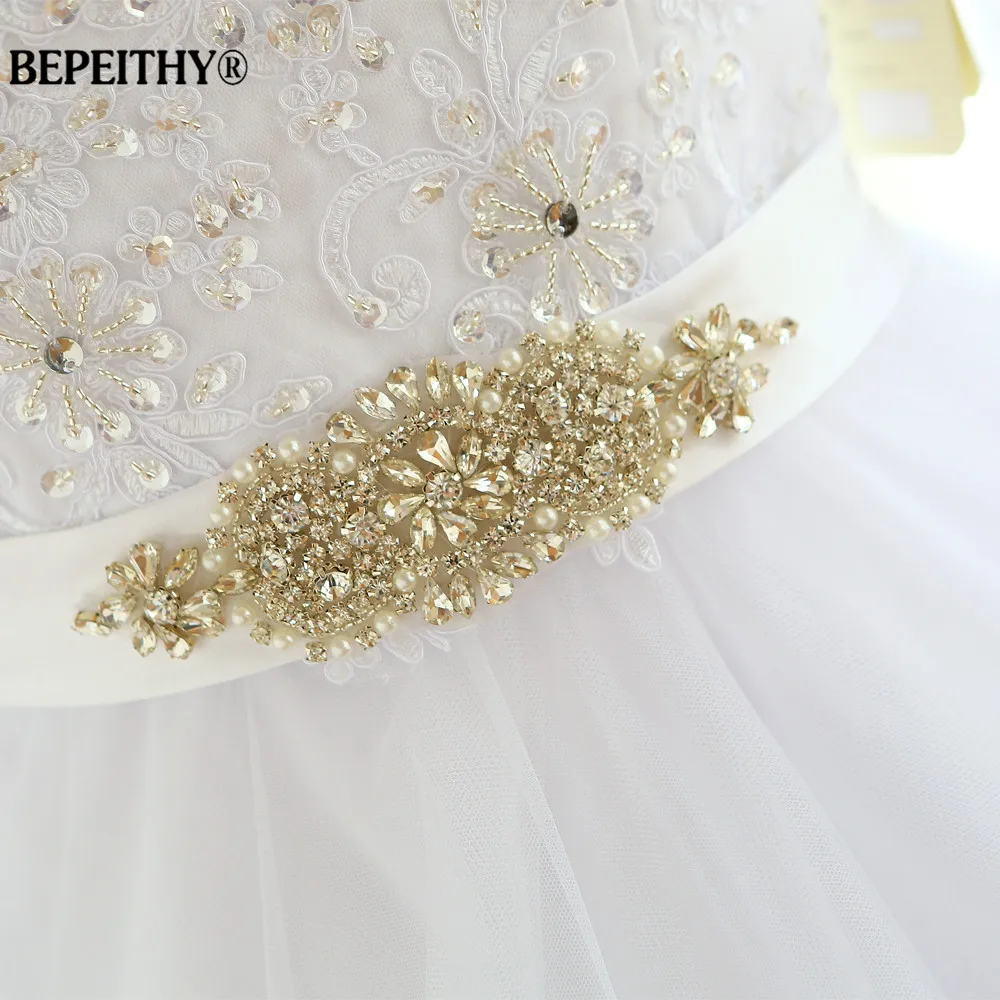 Платье свадебное длинное со шлейфом длинным рукавом и открытыми плечами|bridal