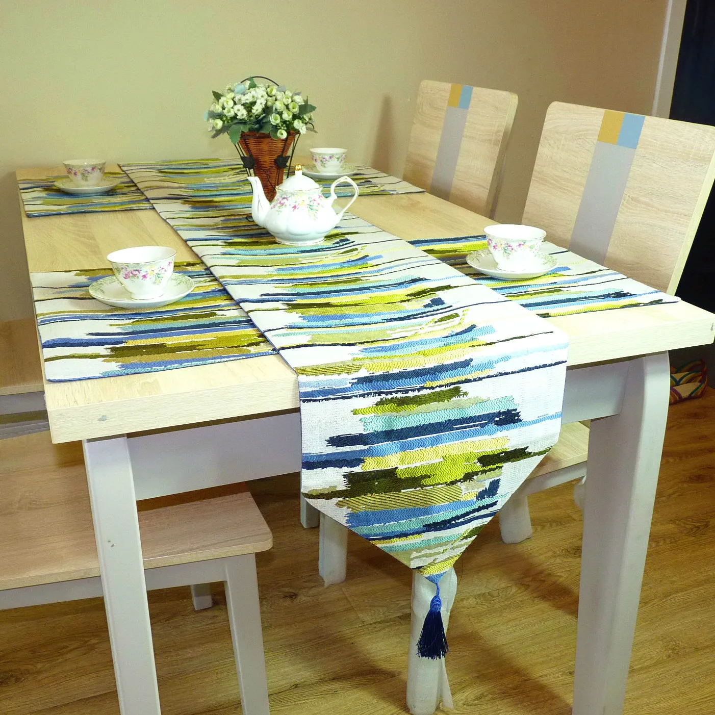 

Multi Sizes Colorful Striped Fashion European Style Upscale Coffee Table TV Cabinet Table Runner Table Mat Pillowcase