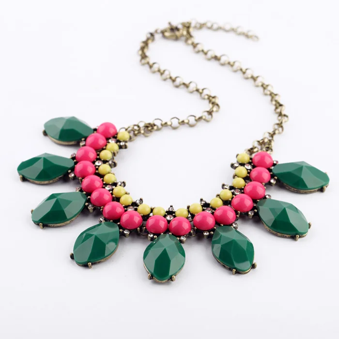 Получения информации об оптовой цене красного и желтого цветов бисер зеленый