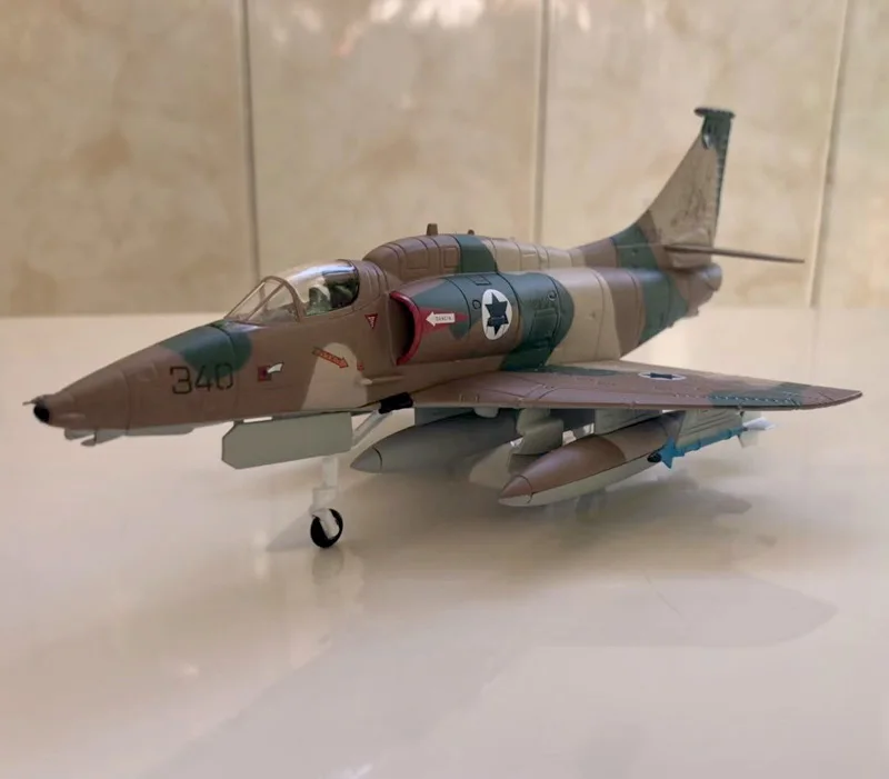 Модель военной модели WLTK в масштабе 1/72 игрушки IAF Дуглас искусственный боец Skyhawk