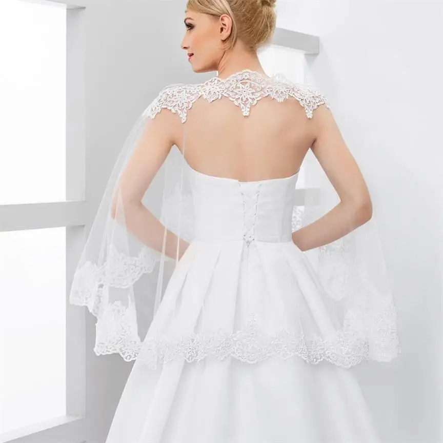 Короткое свадебное болеро с круглым вырезом шали на заказ белого цвета и