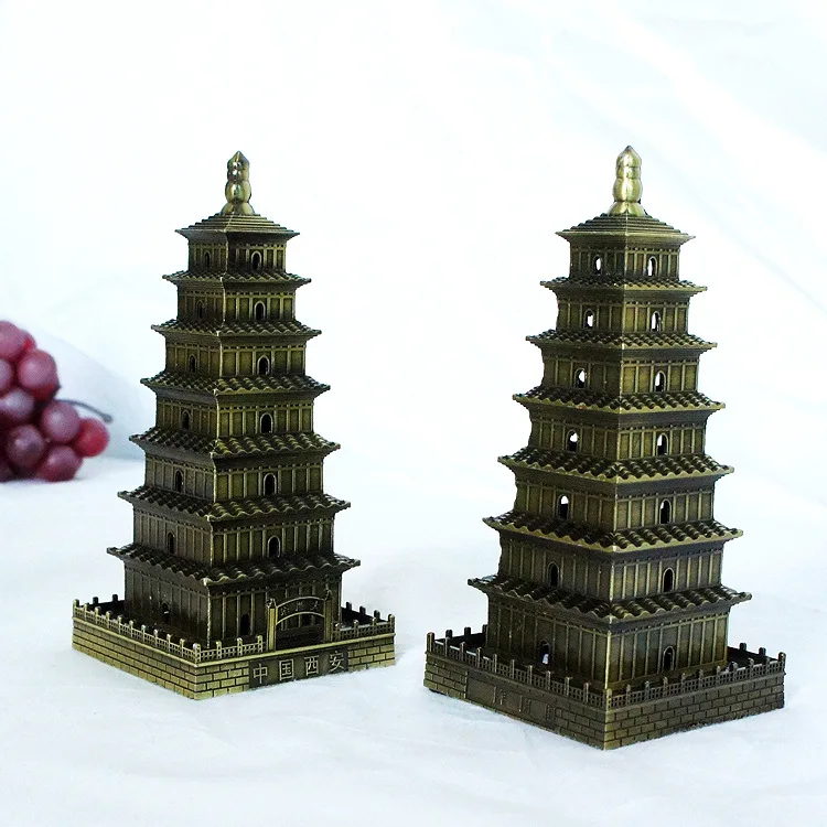Xi'an металлическая большая пагода дикого гуся модель Строительная фигурка фэн шуй пагода предметы интерьера декоративное украшение для дома